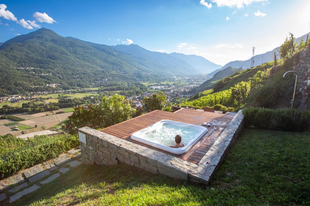 Wine Hotel Retici Balzi Poggiridenti Exterior foto