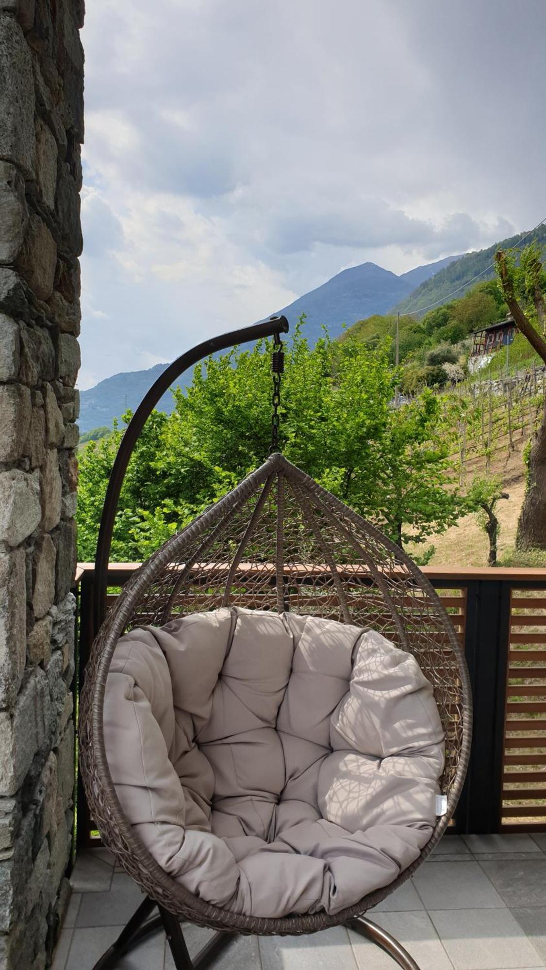 Wine Hotel Retici Balzi Poggiridenti Exterior foto